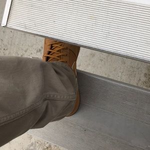 Meet your Posher, Logan